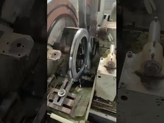 Καθαρισμός εξωτερικής διάμετρου κυλινδρικού ρουλεοφόρου